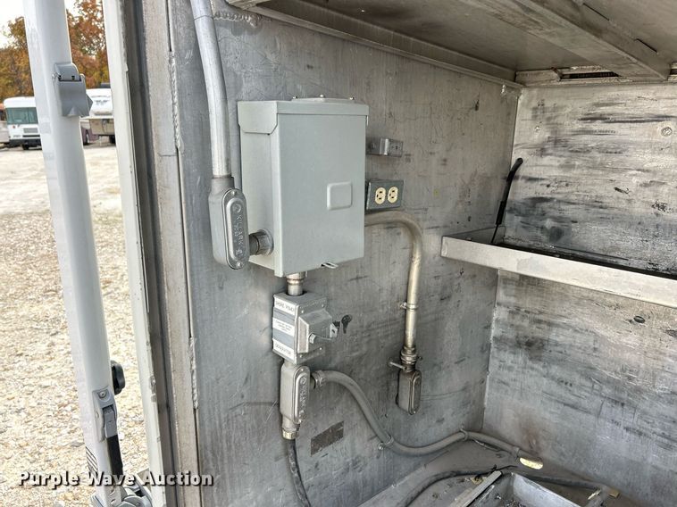 image for item EK3633 1984 Ford Conventional NL delivery truck