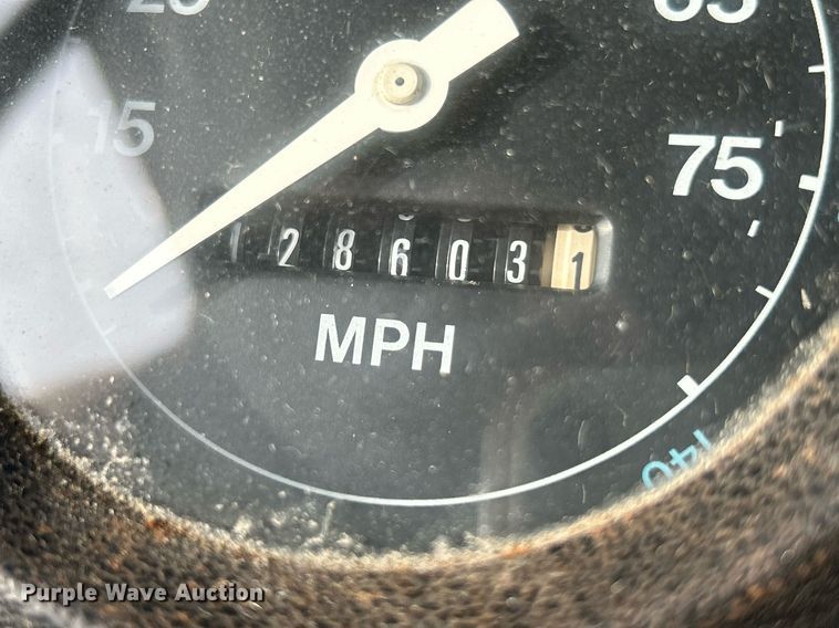 image for item EK3633 1984 Ford Conventional NL delivery truck