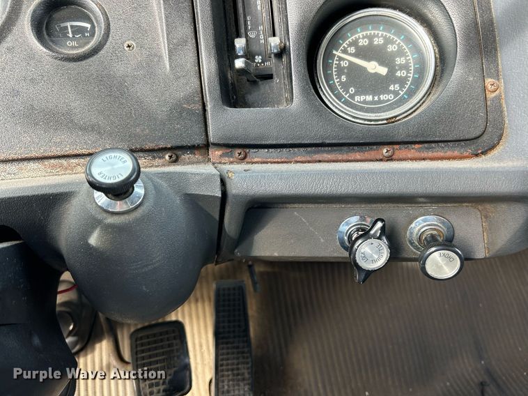 image for item EK3633 1984 Ford Conventional NL delivery truck