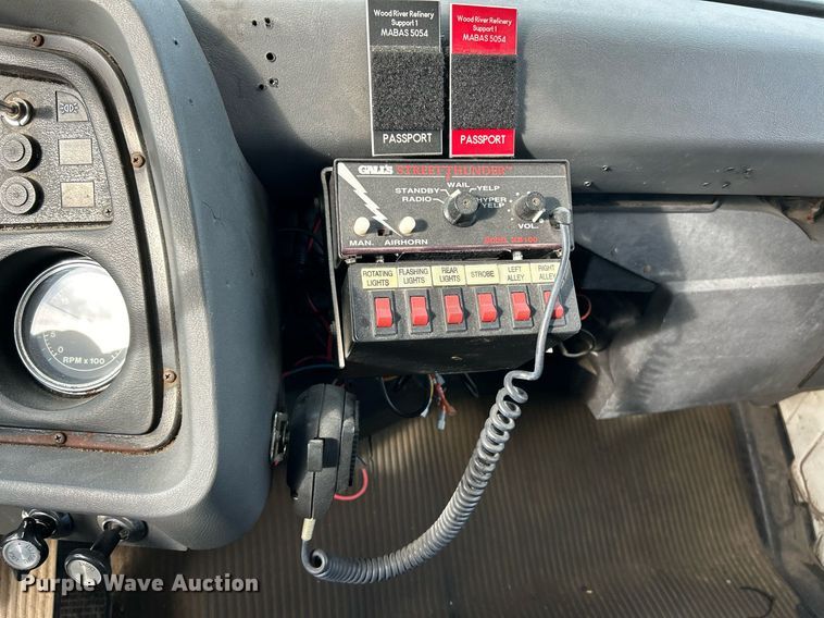 image for item EK3633 1984 Ford Conventional NL delivery truck