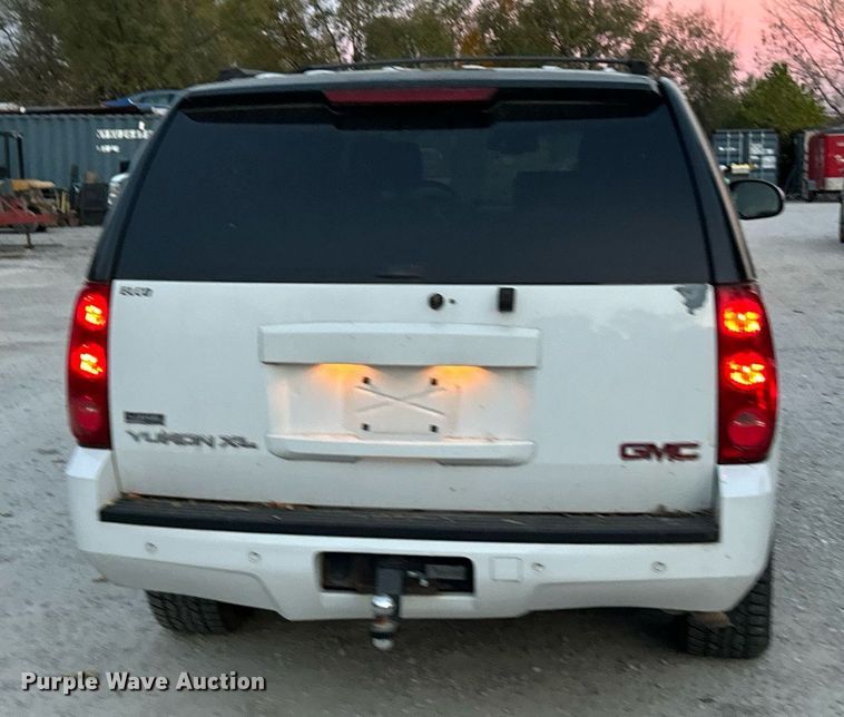 image for item EK3644 2007 GMC  Yukon XL SLT SUV