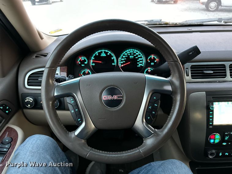 image for item EK3644 2007 GMC  Yukon XL SLT SUV