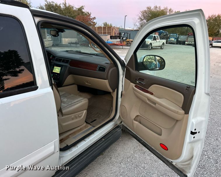 image for item EK3644 2007 GMC  Yukon XL SLT SUV