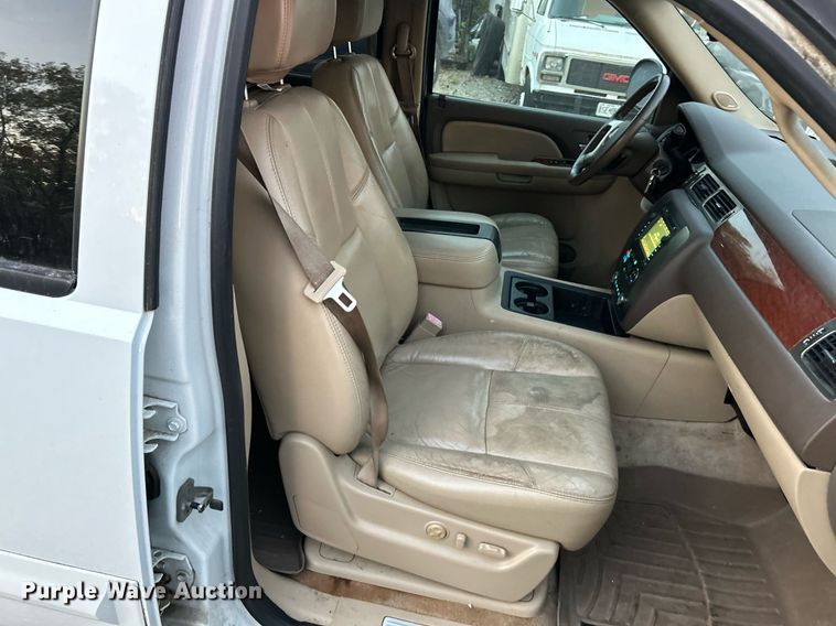 image for item EK3644 2007 GMC  Yukon XL SLT SUV