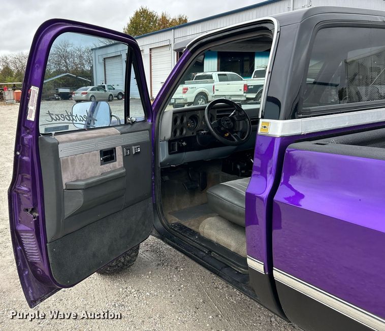 image for item EK3665 1987 Chevrolet Silverado 10 pickup truck