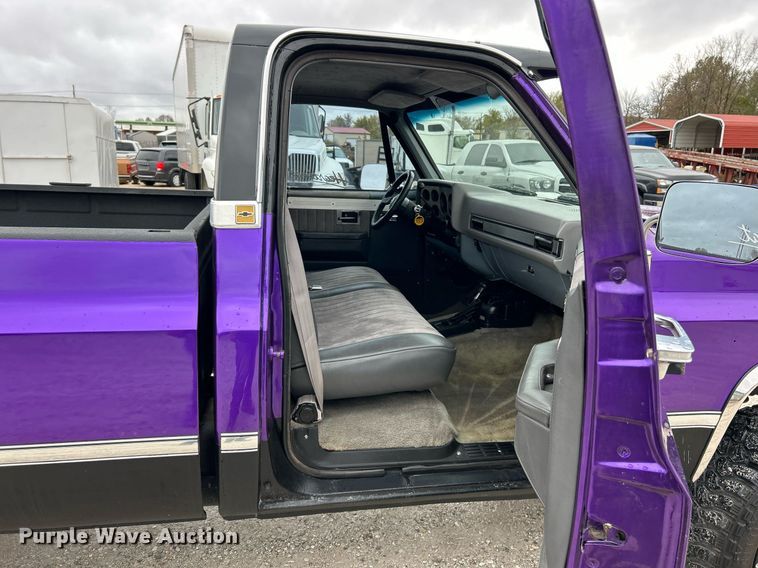 image for item EK3665 1987 Chevrolet Silverado 10 pickup truck