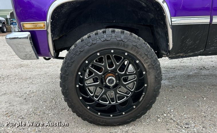 image for item EK3665 1987 Chevrolet Silverado 10 pickup truck