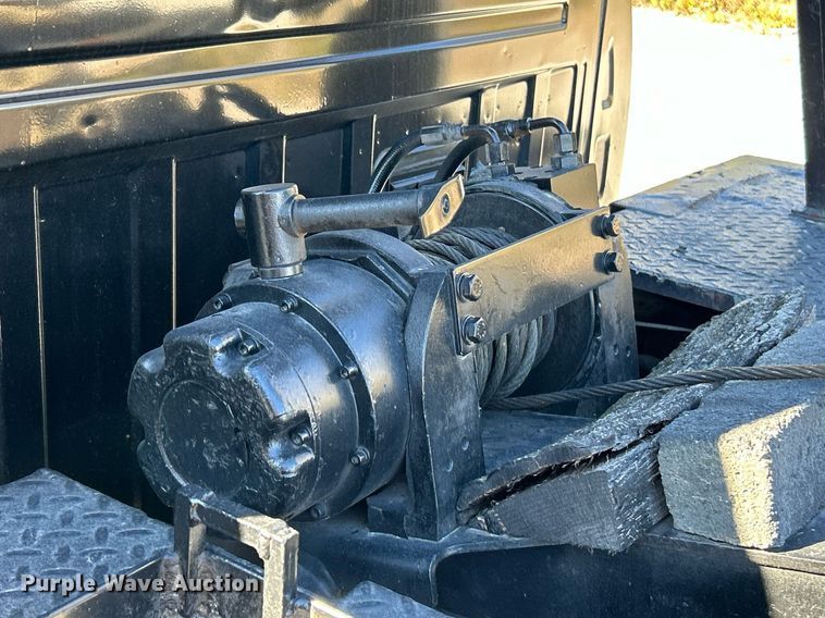 image for item EK3676 2010 Dodge  Ram 4500 SLT tow truck