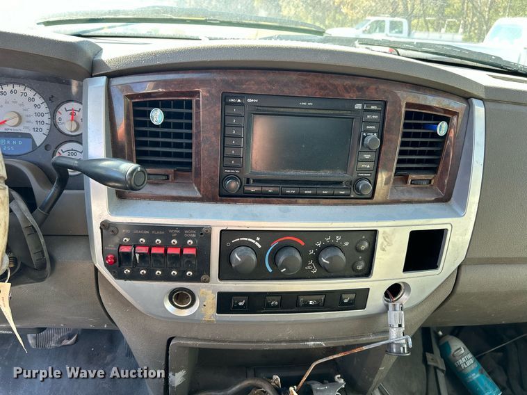 image for item EK3676 2010 Dodge  Ram 4500 SLT tow truck