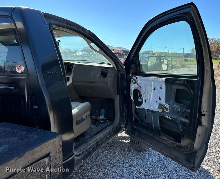 image for item EK3676 2010 Dodge  Ram 4500 SLT tow truck