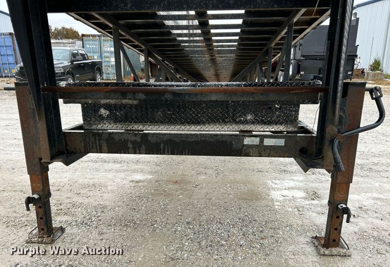 image for item EK3679 2011 Down To Earth Trailer Sales DTE850WF7B3 car carrier