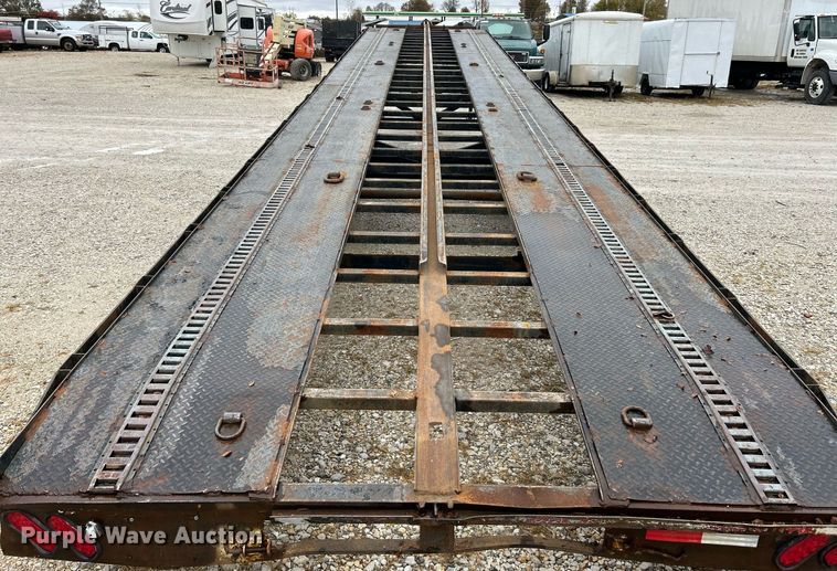 image for item EK3679 2011 Down To Earth Trailer Sales DTE850WF7B3 car carrier