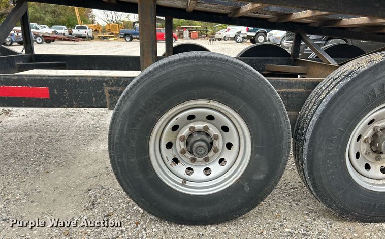 image for item EK3679 2011 Down To Earth Trailer Sales DTE850WF7B3 car carrier