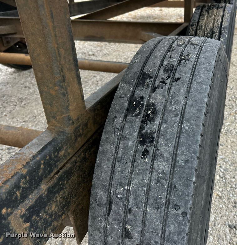 image for item EK3679 2011 Down To Earth Trailer Sales DTE850WF7B3 car carrier