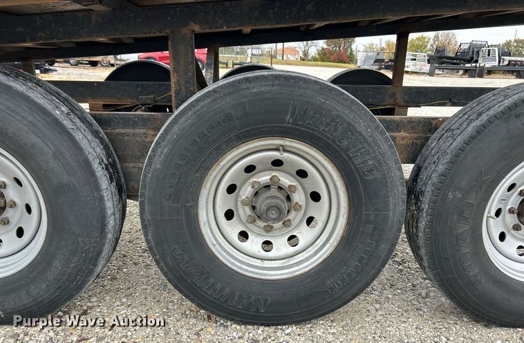 image for item EK3679 2011 Down To Earth Trailer Sales DTE850WF7B3 car carrier