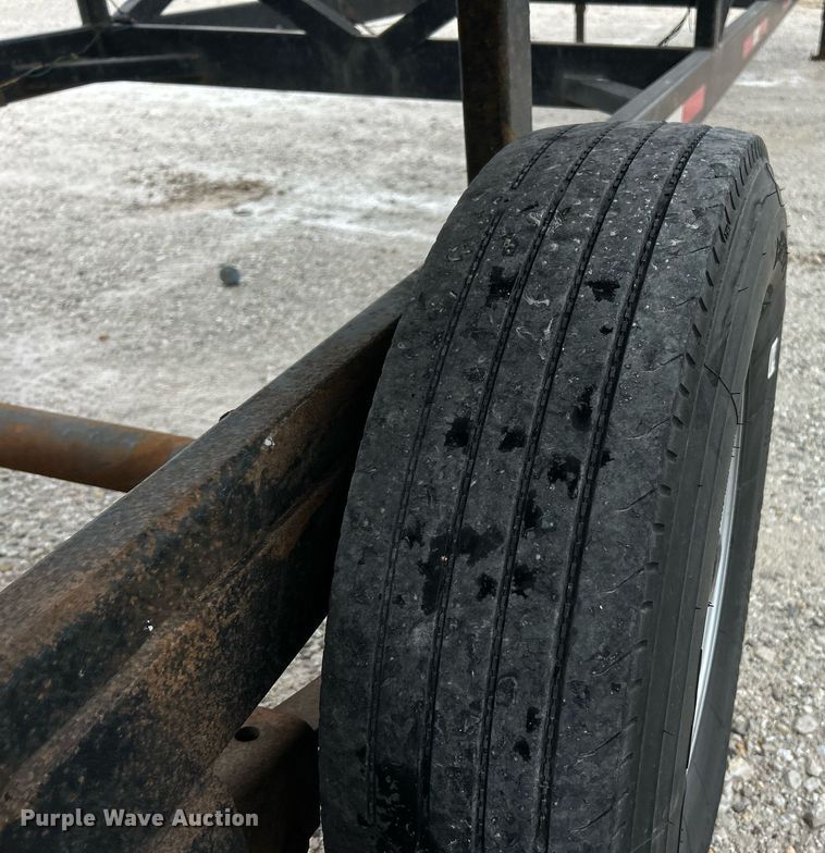 image for item EK3679 2011 Down To Earth Trailer Sales DTE850WF7B3 car carrier