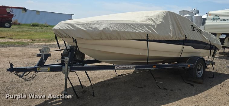 image for item EK6357 1997 Caravelle boat