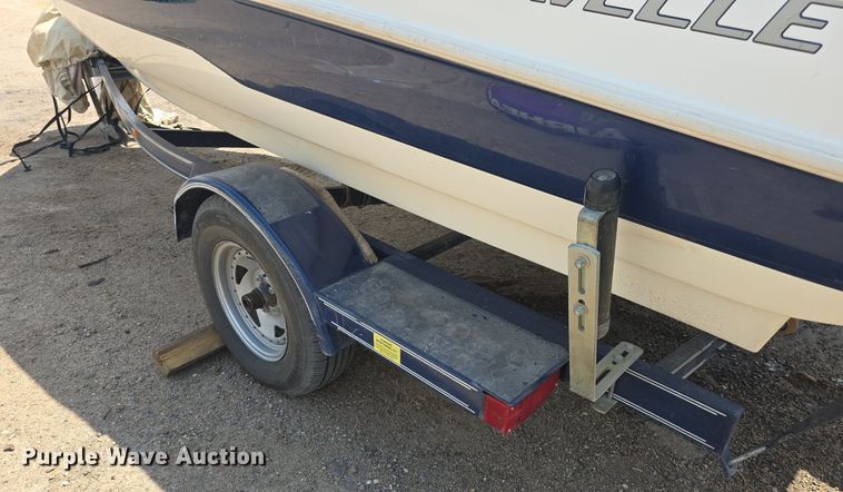 image for item EK6357 1997 Caravelle boat