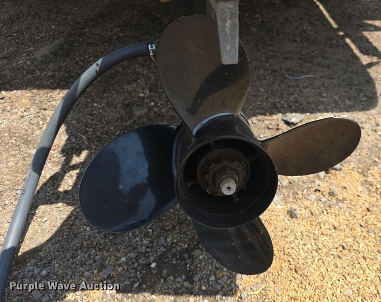 image for item EK6357 1997 Caravelle boat