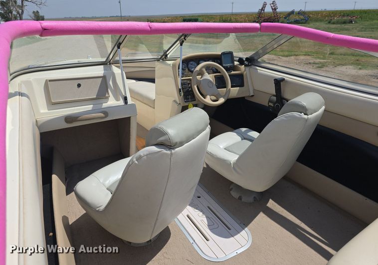 image for item EK6357 1997 Caravelle boat