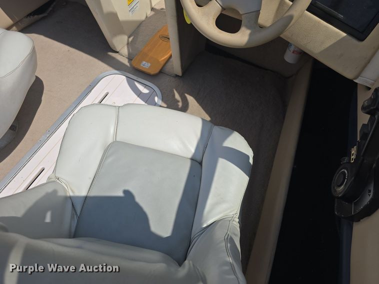 image for item EK6357 1997 Caravelle boat