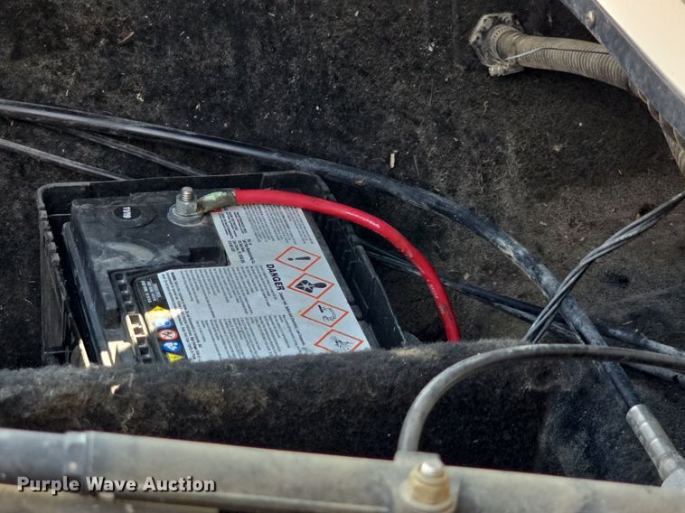 image for item EK6357 1997 Caravelle boat