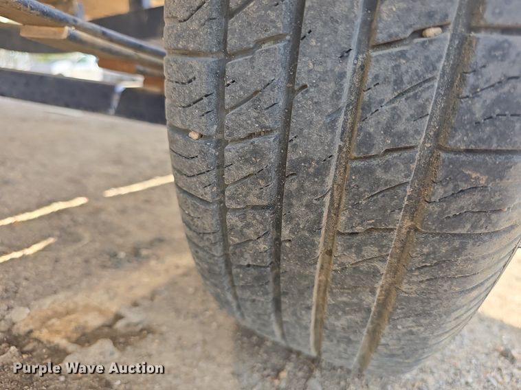 image for item EK6357 1997 Caravelle boat