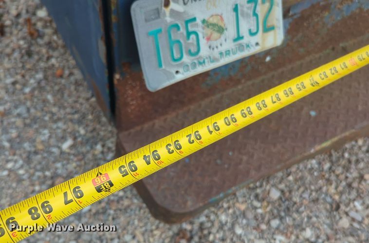 image for item EQ2424 1978 Chevrolet bucket truck