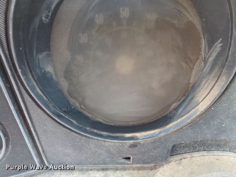 image for item EQ2424 1978 Chevrolet bucket truck