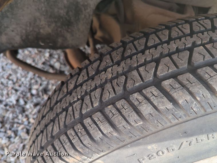 image for item EQ2425 1986 Chevrolet C10 pickup truck