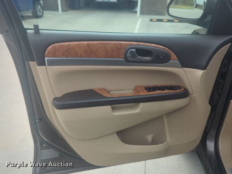 image for item EQ2446 2012 Buick Enclave SUV