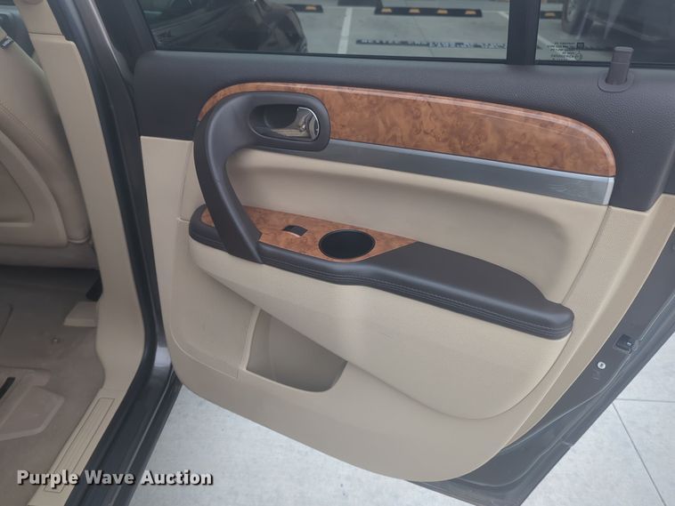 image for item EQ2446 2012 Buick Enclave SUV