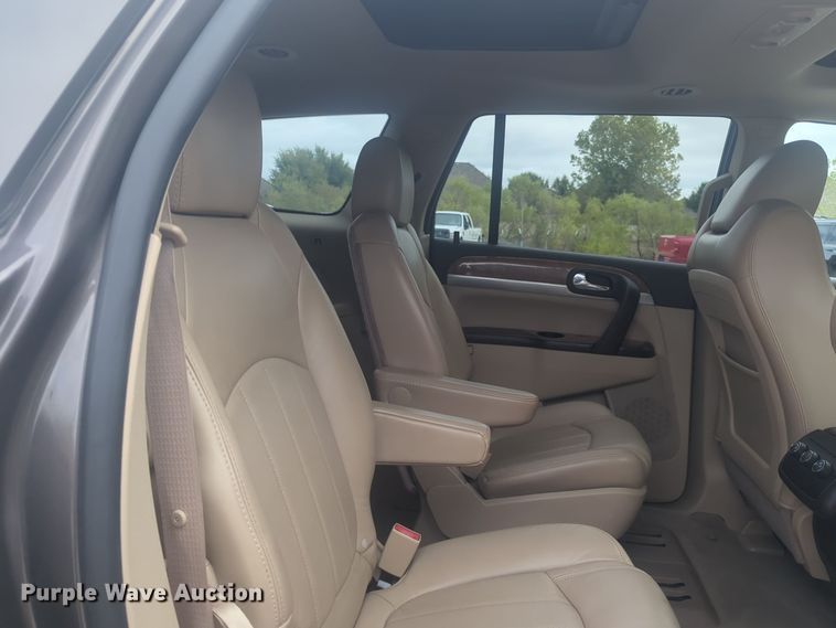 image for item EQ2446 2012 Buick Enclave SUV