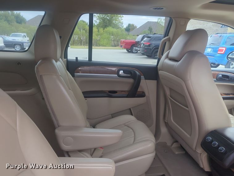 image for item EQ2446 2012 Buick Enclave SUV