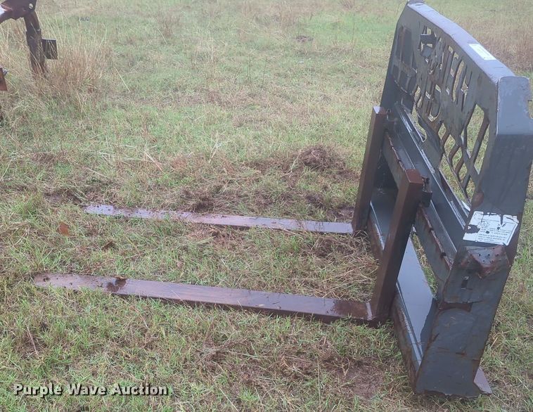 image for item EQ2449 Versatech skid steer forks