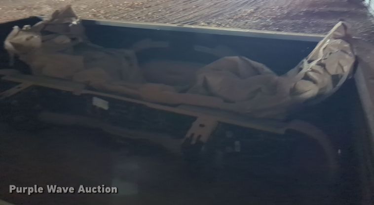 image for item EQ2493 2022 Dodge Ram 2500 pickup truck bed