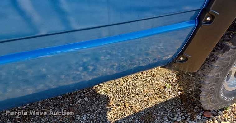 image for item EQ3572 1992 Chevrolet  K1500 pickup truck