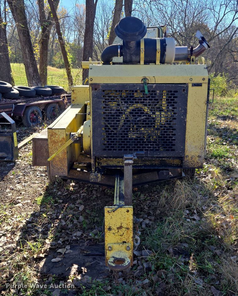 image for item EQ3575 Cone-Head  410 wood chipper