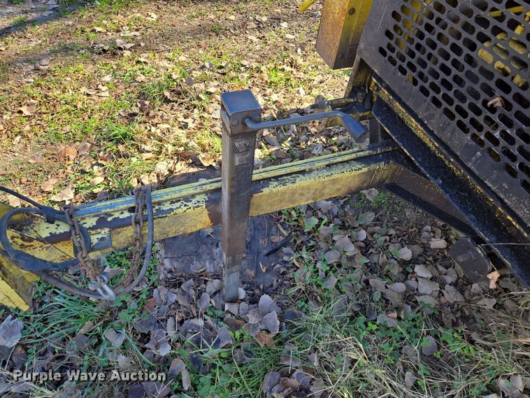 image for item EQ3575 Cone-Head  410 wood chipper