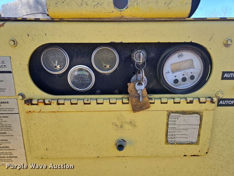 image for item EQ3575 Cone-Head  410 wood chipper