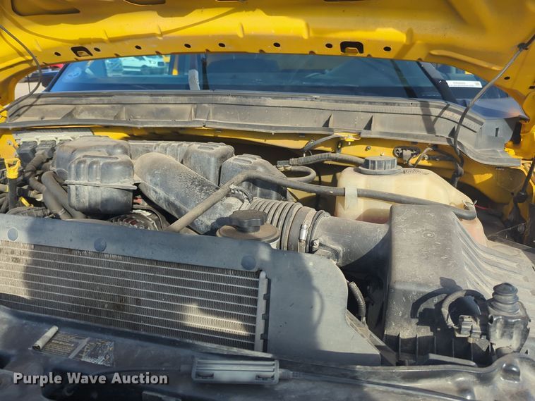 image for item ER4503 2016 Ford F350 Super Duty utility bed pickup truck