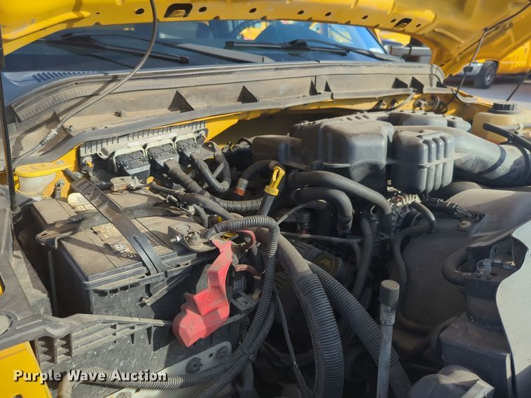 image for item ER4503 2016 Ford F350 Super Duty utility bed pickup truck