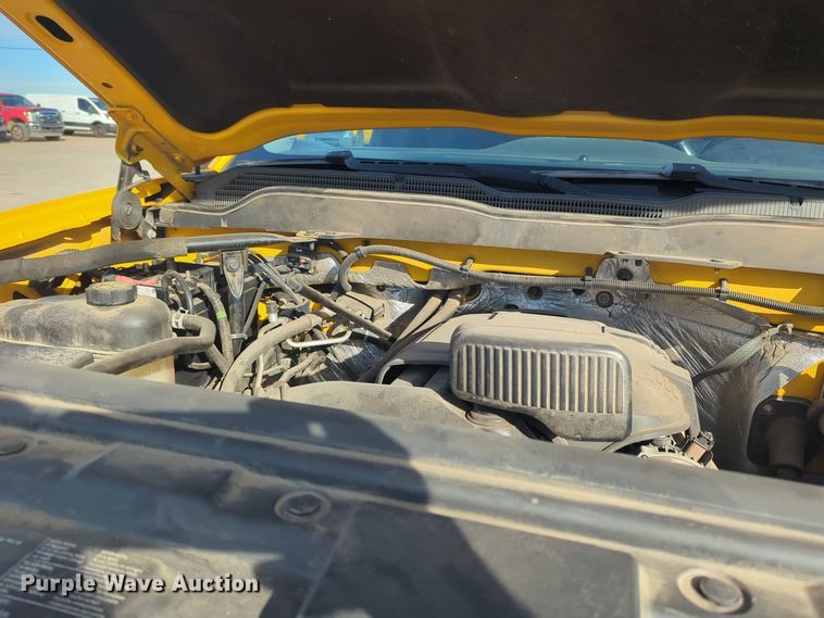 image for item ER4505 2018 Chevrolet Silverado 3500HD utility bed pickup truck