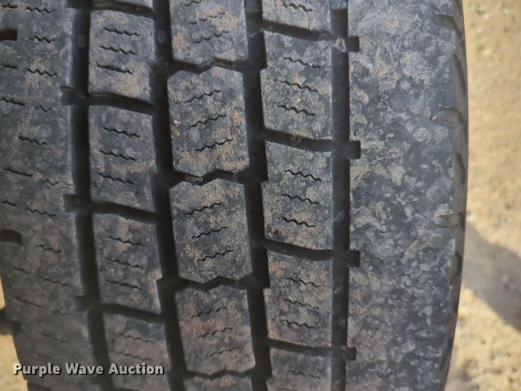 image for item ER4506 2017 Ford F350 Super Duty utility bed pickup truck