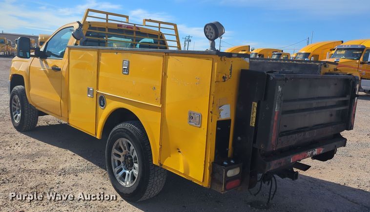 image for item ER4508 2015 Chevrolet Silverado 3500HD utility bed pickup truck