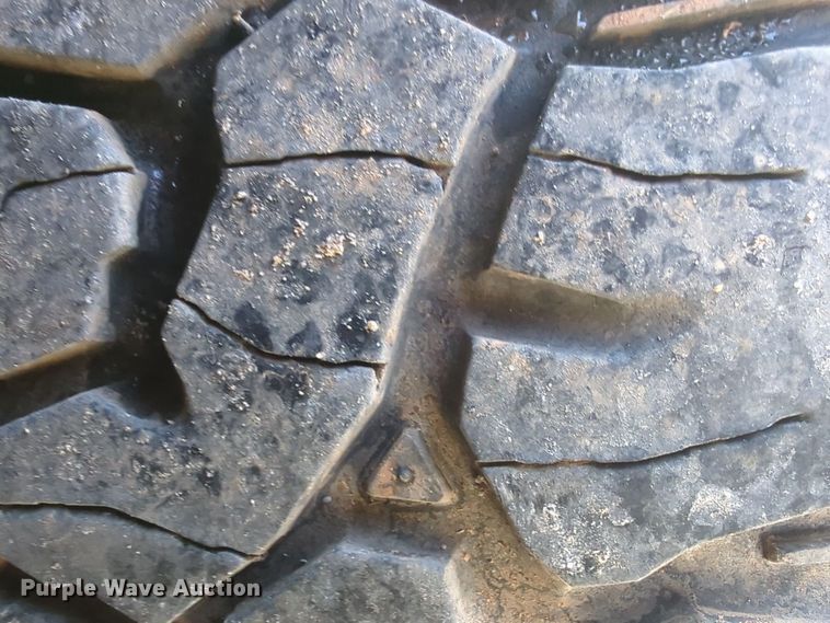 image for item ER4509 2017 Ford F350 Super Duty utility bed pickup truck