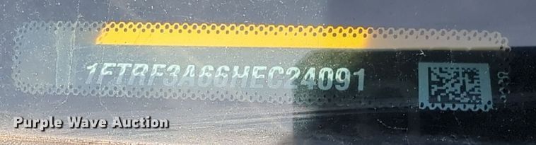 image for item ER4509 2017 Ford F350 Super Duty utility bed pickup truck