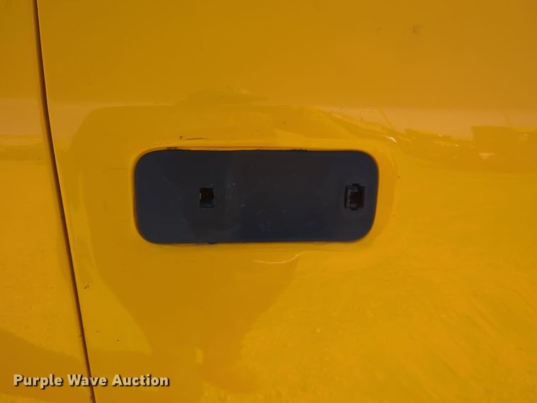 image for item ER4514 2019 Ford F350 Super Duty utility bed pickup truck