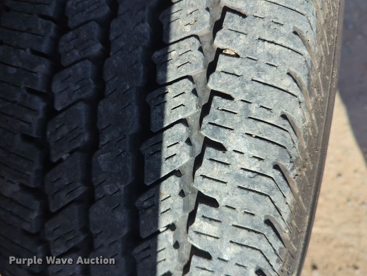 image for item ER4514 2019 Ford F350 Super Duty utility bed pickup truck