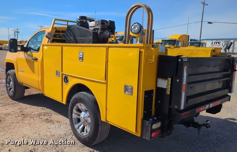 image for item ER4515 2016 Chevrolet Silverado 3500HD utility bed pickup truck